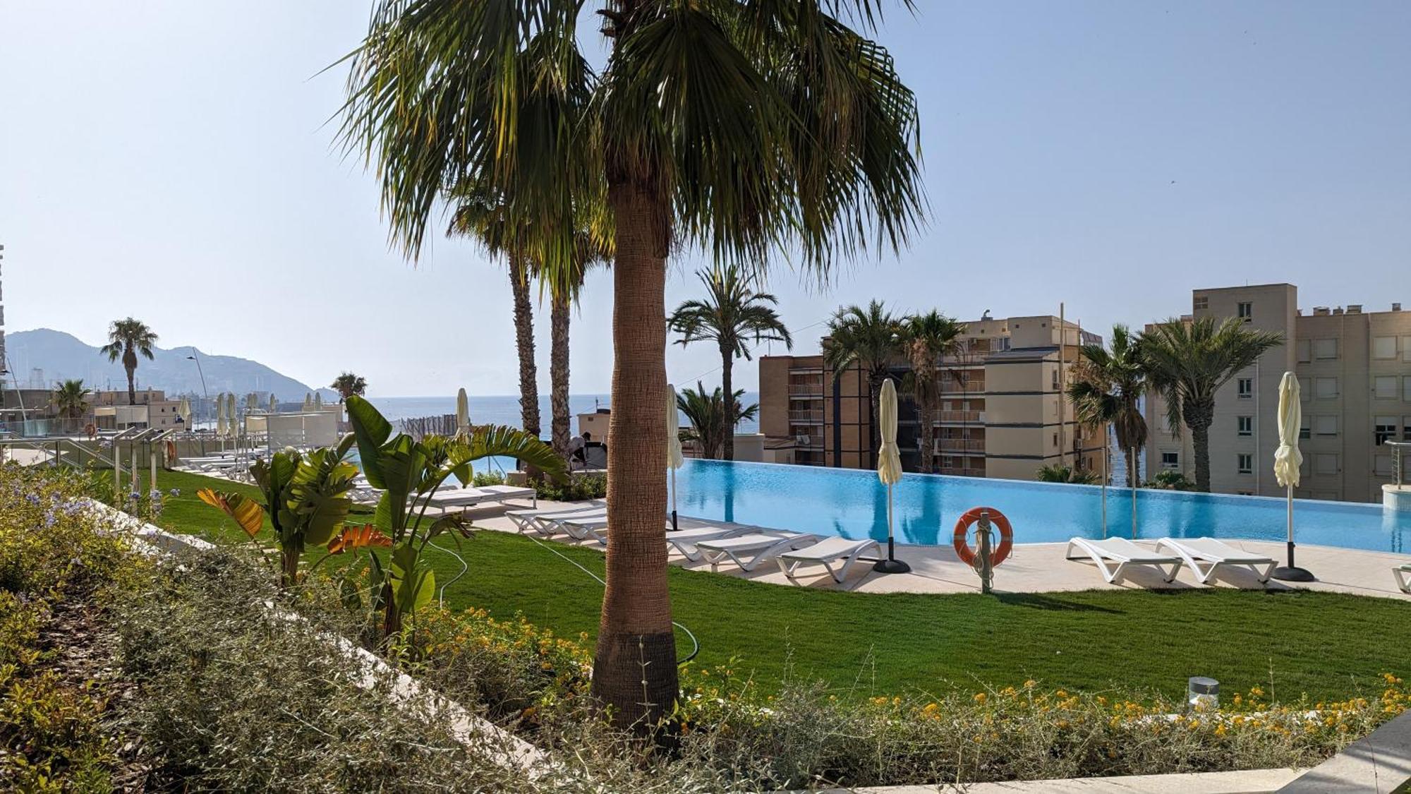 Sunset Cliffs Modern Apartament